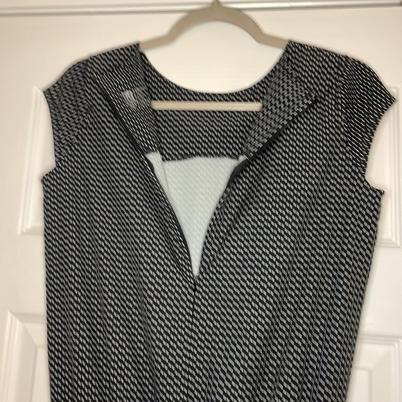 Albion Black and White Jumpsuit - Silver zipper at ankle XXS - Picture 6 of 9